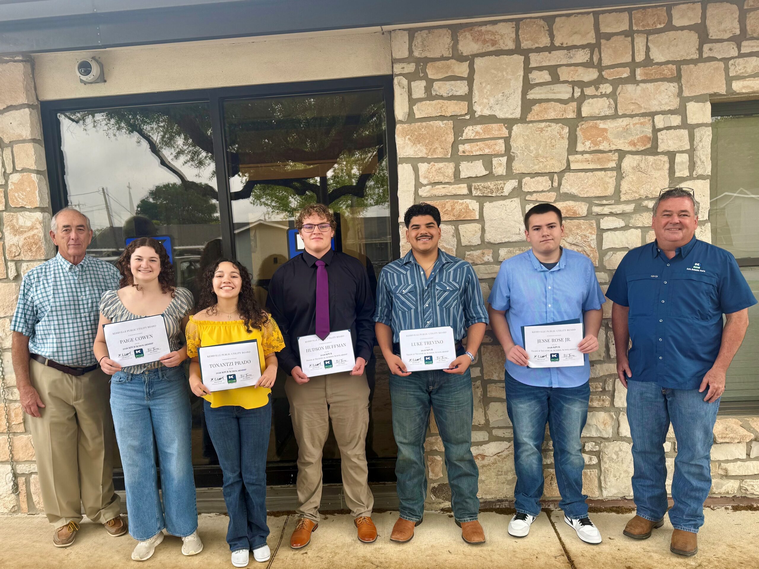 Pictured at the April 15, 2026 KPUB Board Meeting with KPUB’s 2026 scholarship recipients, left to right: Glenn Andrew (KPUB Board Member), Paige Cowen (Tivy High School), Tonantzi Prado (Tivy High School), Hudson Huffman (Tivy High School), Luke Tevino (Tivy High School), Jesse Rose Jr. (Tivy High School), and Mike Wittler (KPUB General Manager & CEO).